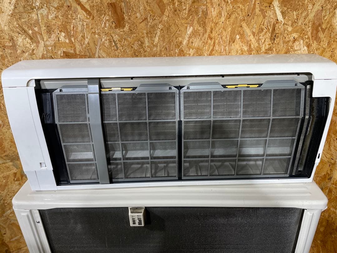 日立　エアコン 白くまくん 18畳用 200V 5.6KW 2021年　1339