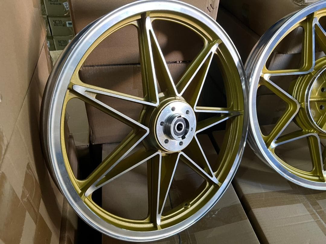 GS400キャストホイール金7無/社外 セブンスターキャスト