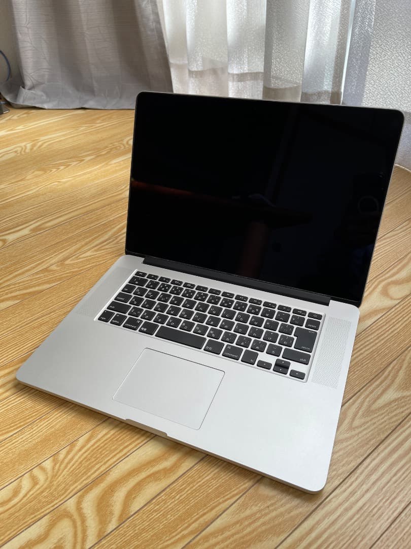 MacBook Pro 15インチ 2015 16GB /1TBストレージ Apple Macbook Pro 15 Inch 2015 Retina - i7 16GB RAM + 512GB SSD