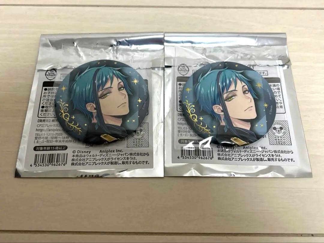 ツイステ ブレイジングジュエル 缶バッジ フロイド - メルカリ