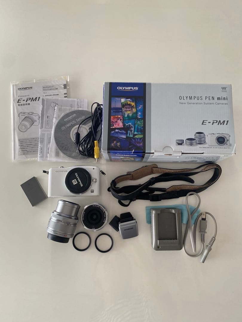 OLYMPUS PEN mini E-PM1 ミラーレスカメラ オリンパス OLYMPUS PEN mini E-PM1 ボディ [ブラウン] 価格比較