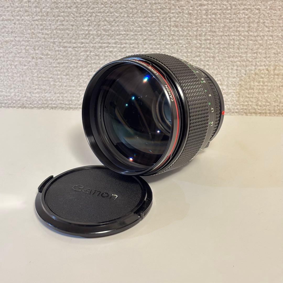 【ふぅ】Canon FD 85mm F1.2 L ＋ BT-72フード New Gear] Legendary Canon FD 85mm f/1.2 L in mint condition