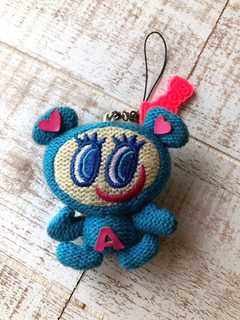 エンジェルブルー ナカムラくん編みぐるみキーホルダー - メルカリ