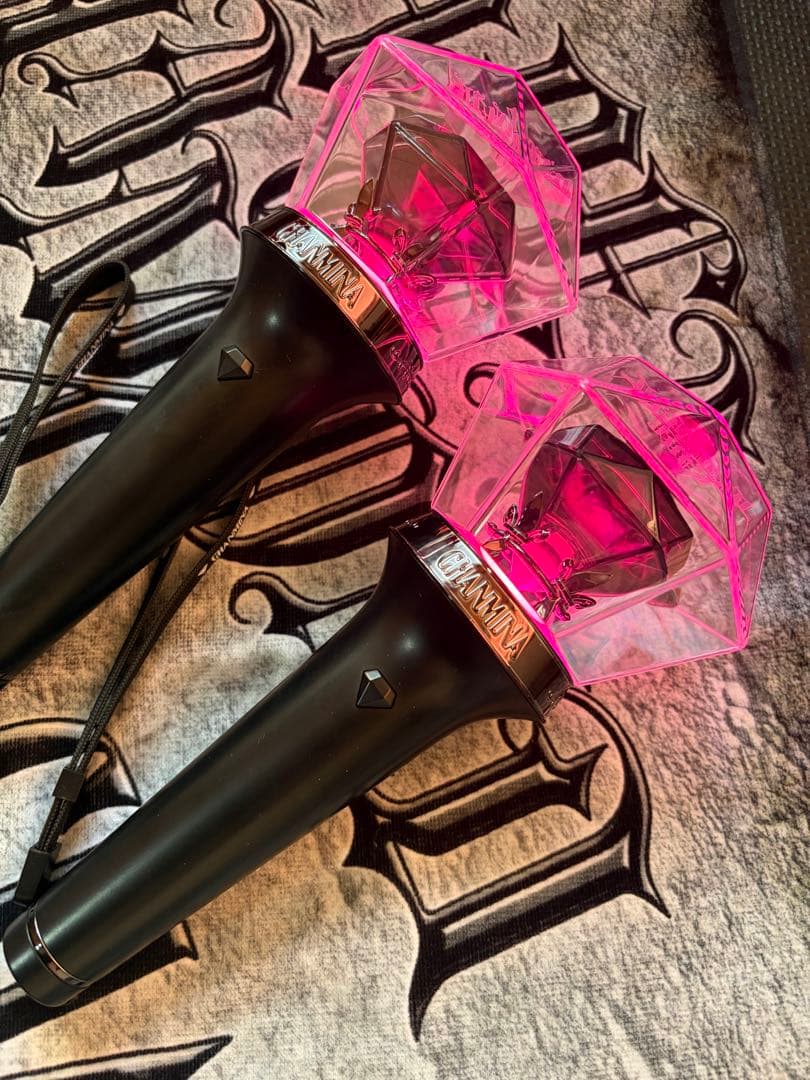 ちゃんみな AREA OF DIAMOND 4 公式ペンライト✖︎2 - メルカリ