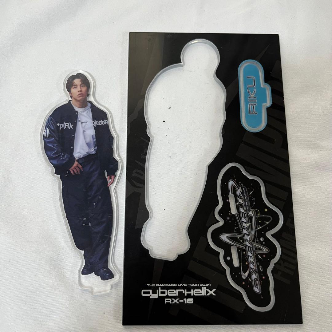 RIKU アクリルスタンド cyberhelix RX-16 - メルカリ