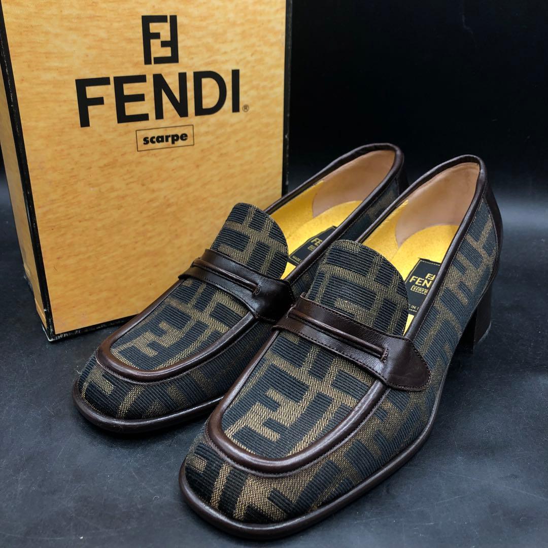 M.5097 イタリア製 FENDI フェンディ 箱付き ズッカ柄 ローファー FENDI（フェンディ） （未使用保管品）フェンディ オーロック ズッカ O