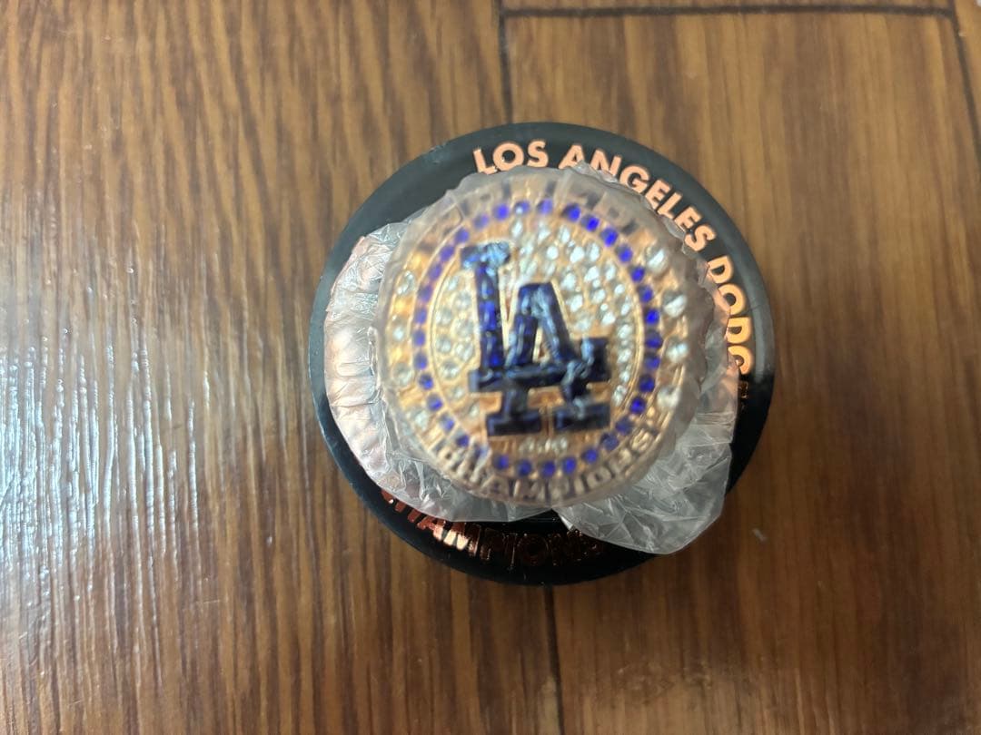 ドジャースワールドシリーズチャンピオンリングフリーマン 9/15球場