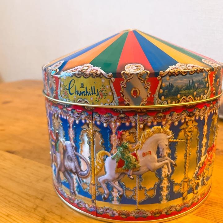 メリーゴーランド缶チャーチルマジカルカルーセルディーンアンド