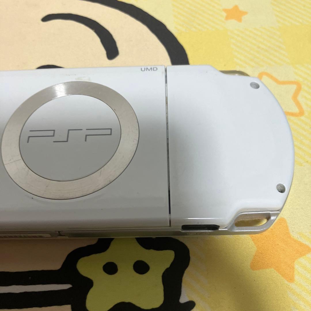 psp 2000 本体のみ ジャンク ホワイト - メルカリ