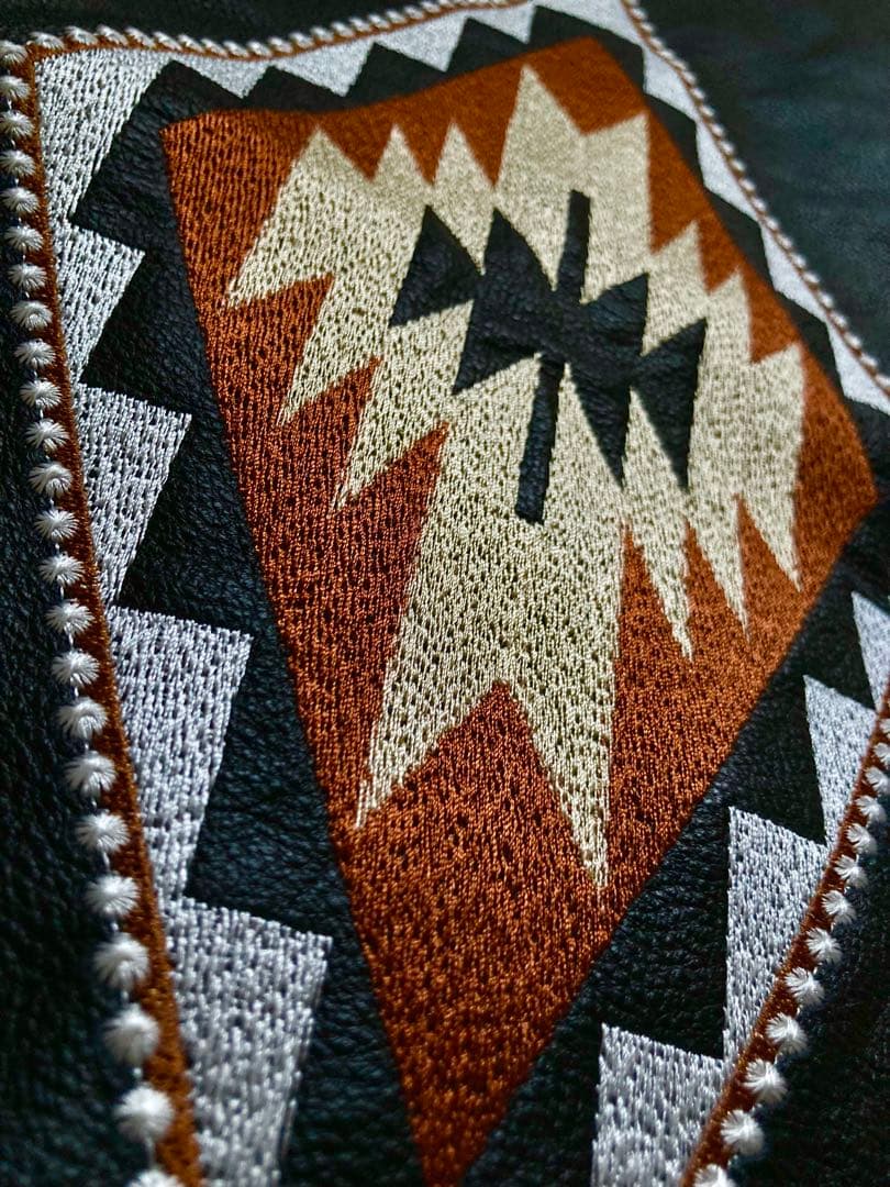 ワイルド 本革 オルテガ ナバホ レザー ベスト 黒 新品 ネイティブ サイズL