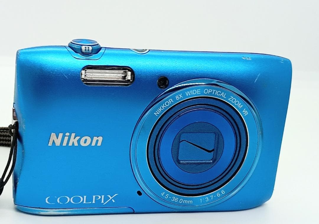 デジタルカメラ NikonCoolpix S3600 Blue 20.1MP 8x Zoom