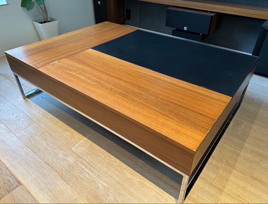 Y*)様 【最終値下げ】Bo Concept Chiva コーヒーテーブル