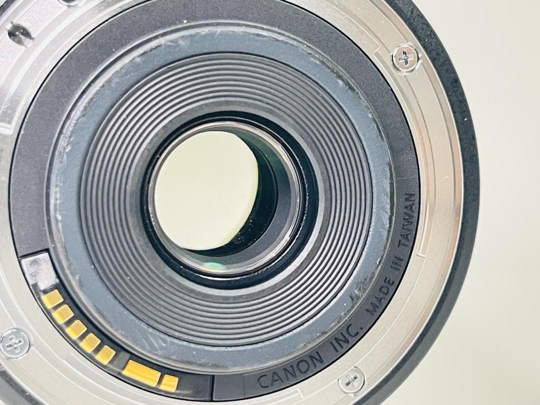 Canon キヤノン EF-S 18-135mm F3.5-5.6 IS STM