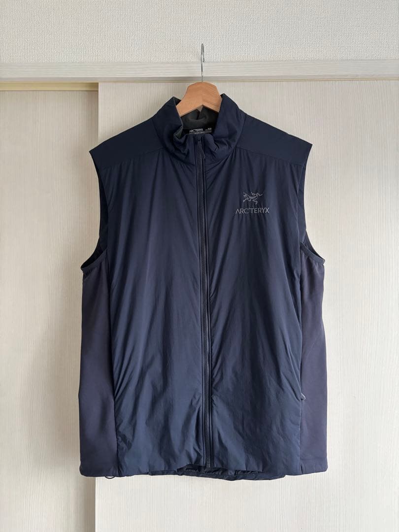 ARC'TERYX Atom Vest ネイビー アトムベスト M ARC'TERYX(アークテリクス) ジップアップ中綿ベスト Atom Vest アトム