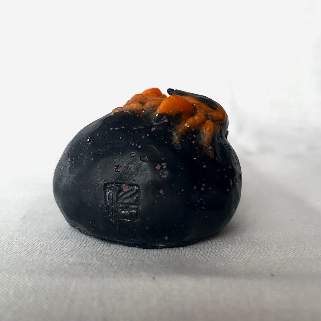 岩に凝っとする沢蟹」 置物 ペーパーウェイト パートドヴェール - メルカリ