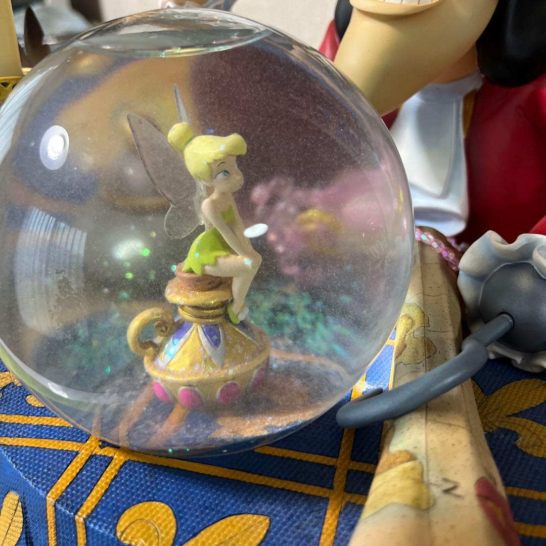 ディズニースノードーム ピーターパン(フック船長とティンカーベル