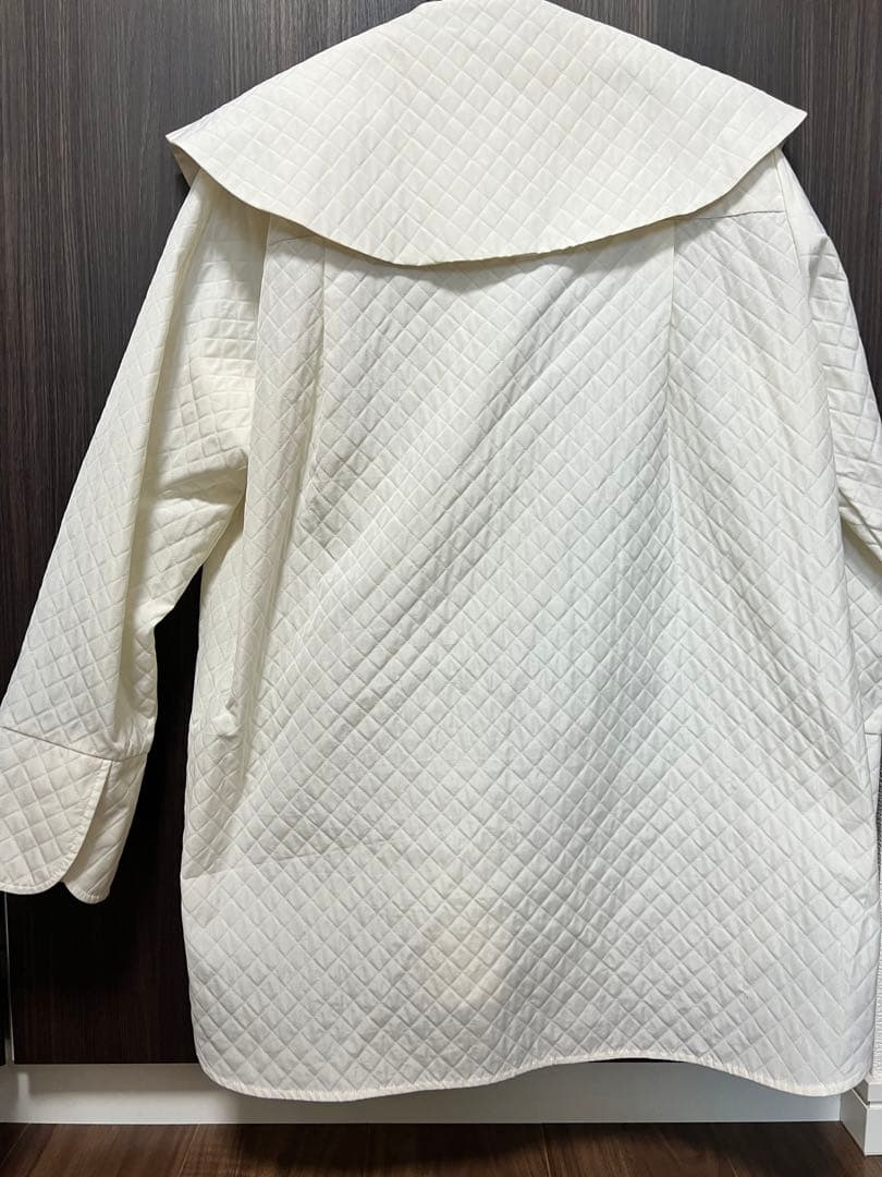 時間限定SALE美品⭐︎yoriヨリ2wayキルト柄ジャガードブラウス