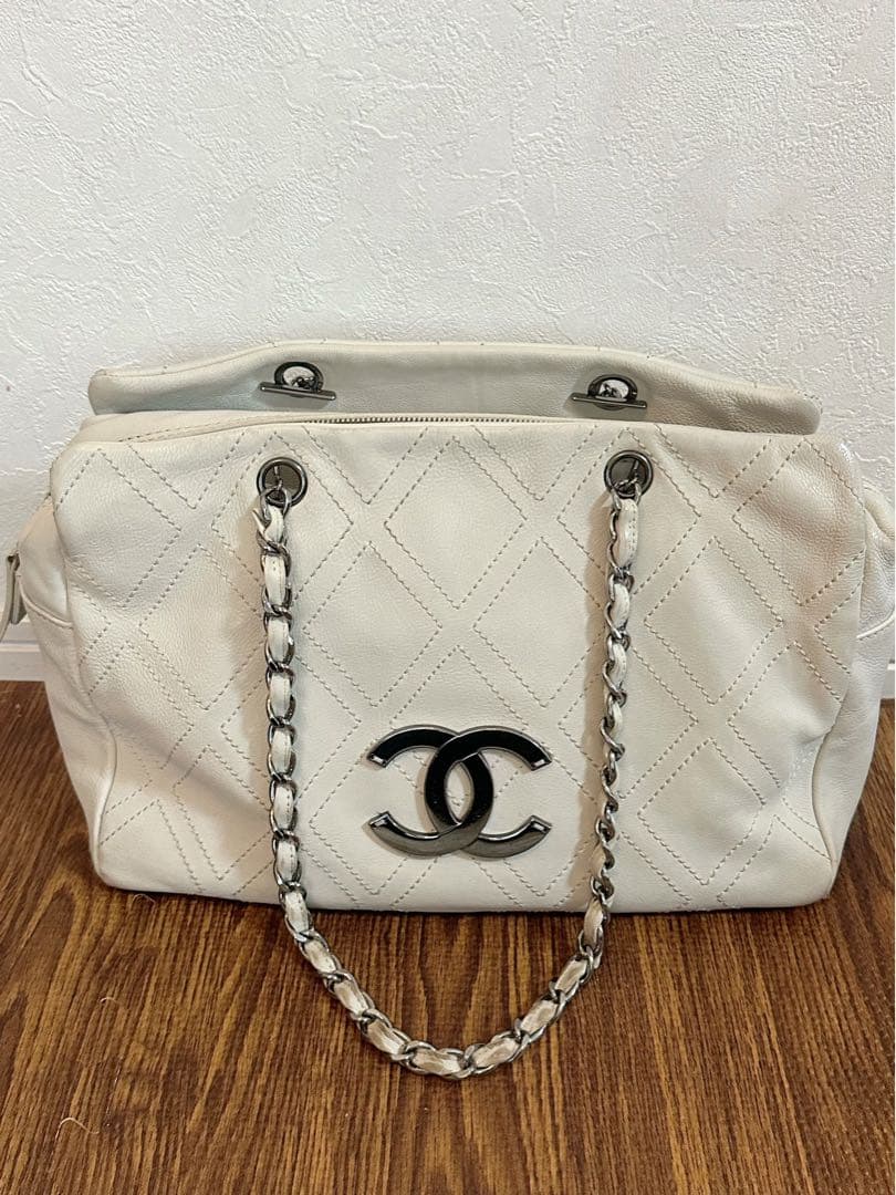 CHANEL ビッグロゴ　チェーン　ショルダー　トートバッグ　白　ココマーク 楽天市場】CHANEL シャネル ココマーク トートバッグ チェーントート