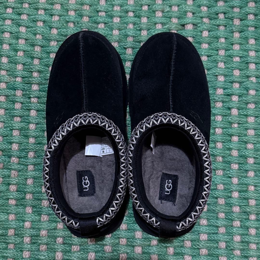 アグUGG サボサンダル ブラックアグ UGG タズ II サボサンダル