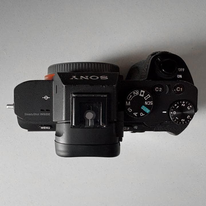 SONY α7 II ミラーレスカメラ 本体（ボディ）と付属品 - メルカリ