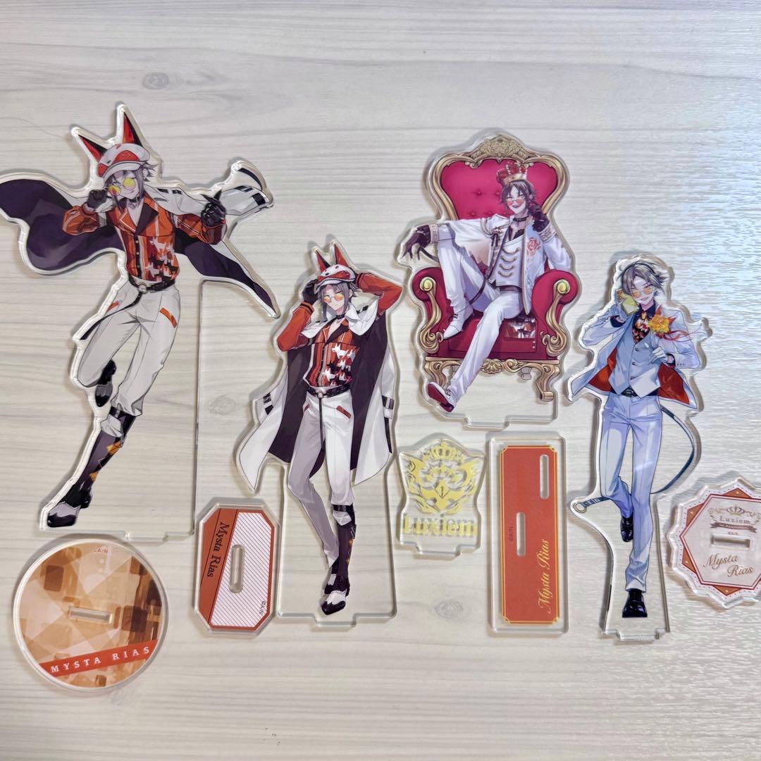 ミスタ・リアス アクスタ4点 まとめ売り - メルカリ