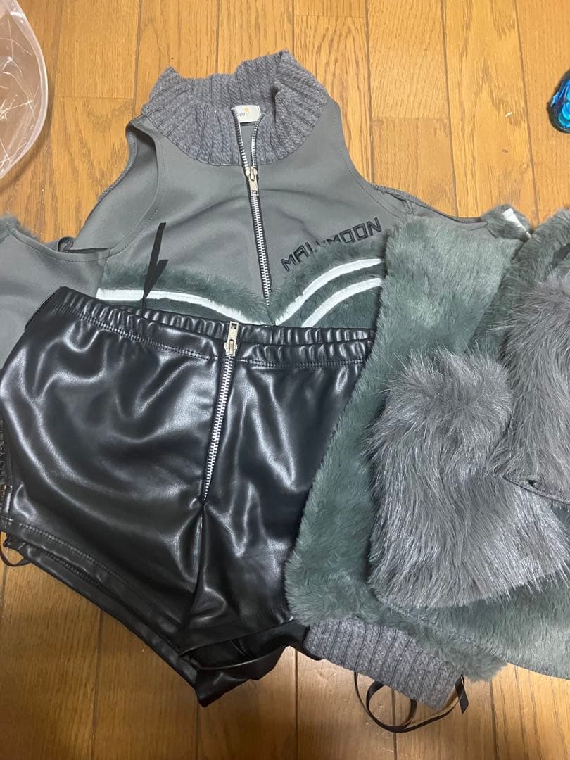 グレー】セクシーサイドクロスレザーウルフ11点セット【Malymoon】