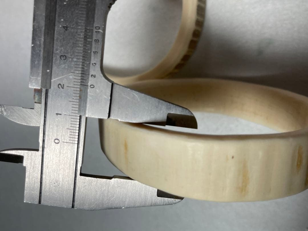 天然素材 重量約150gマンモス 白材 美術品加工素材用 道具用 中古