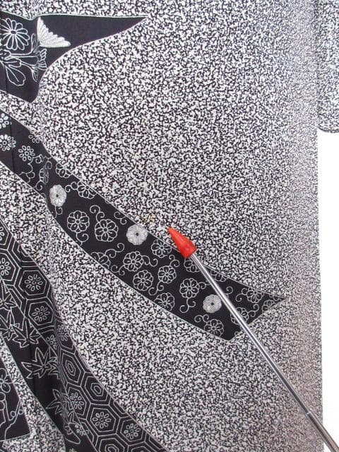 着用少ない！たたき染め＊金彩＊刺繡＊白＆黒＊作家物＊訪問着