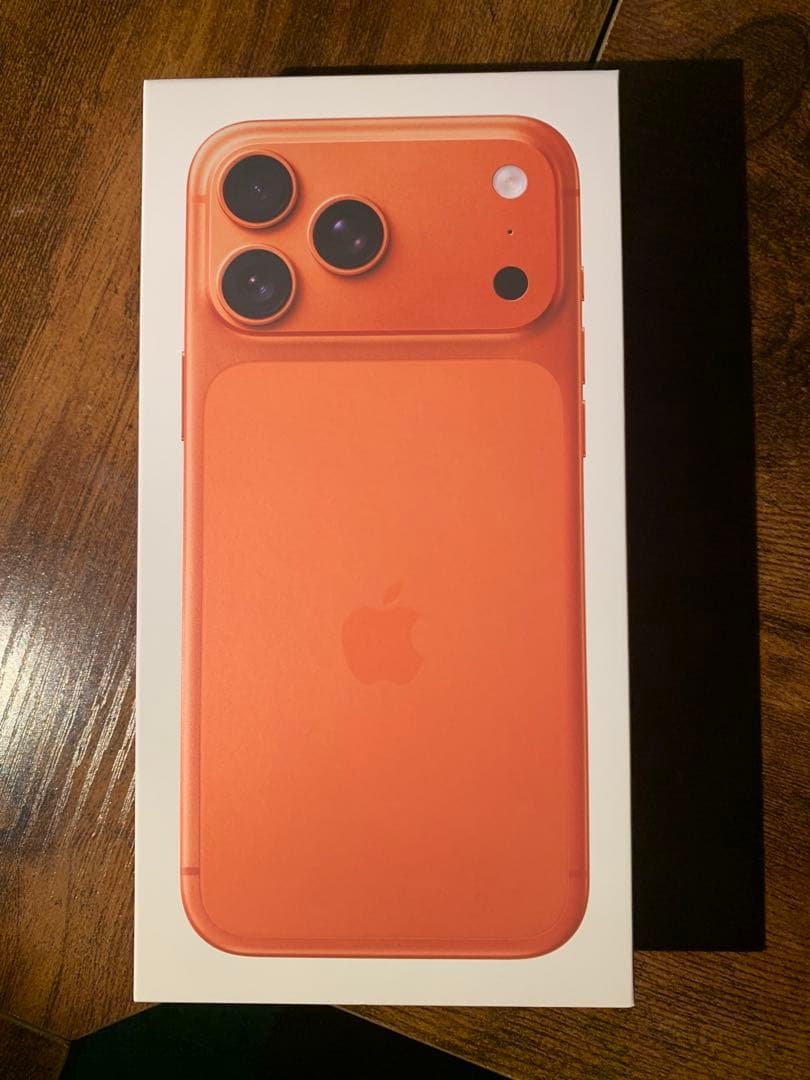 最終値引き iPhone17ProMax 512GB コズミックオレンジ - メルカリ