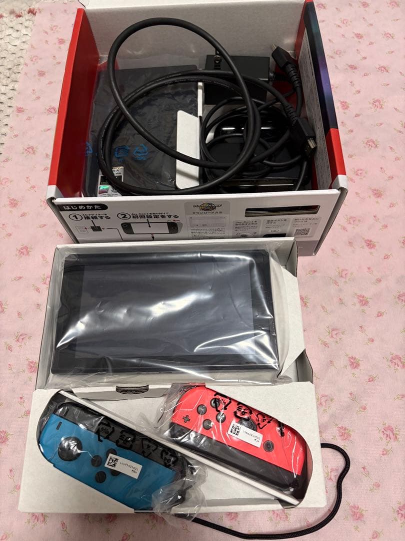 ニンテンドースイッチ　青/赤 Joy-Con 512GB microSDカード付 Amazon.com: Nintendo Switch – OLED Model w/Neon Red & Neon Blue