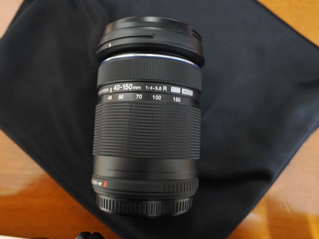 OM SYSTEM ED 40-150ｍｍ F4.0-5.6 R ブラック　美品