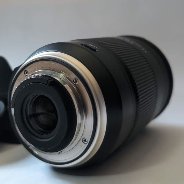 タムロン 18-400mm F/3.5-6.3 Di II VC HLD ニコン