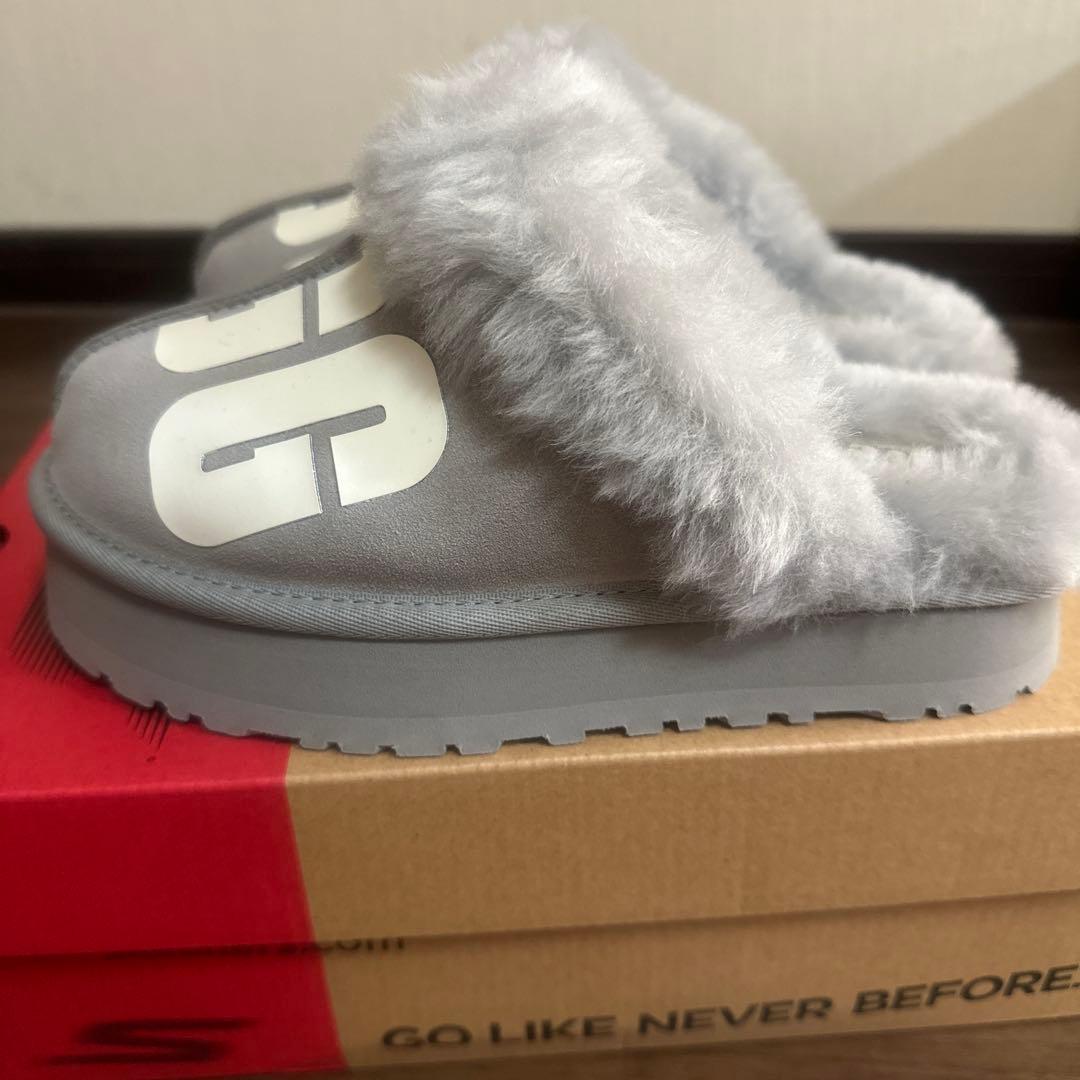 ✨新品 UGG DISQUETTE CHOPD / アグ ディスケット チョップ - メルカリ