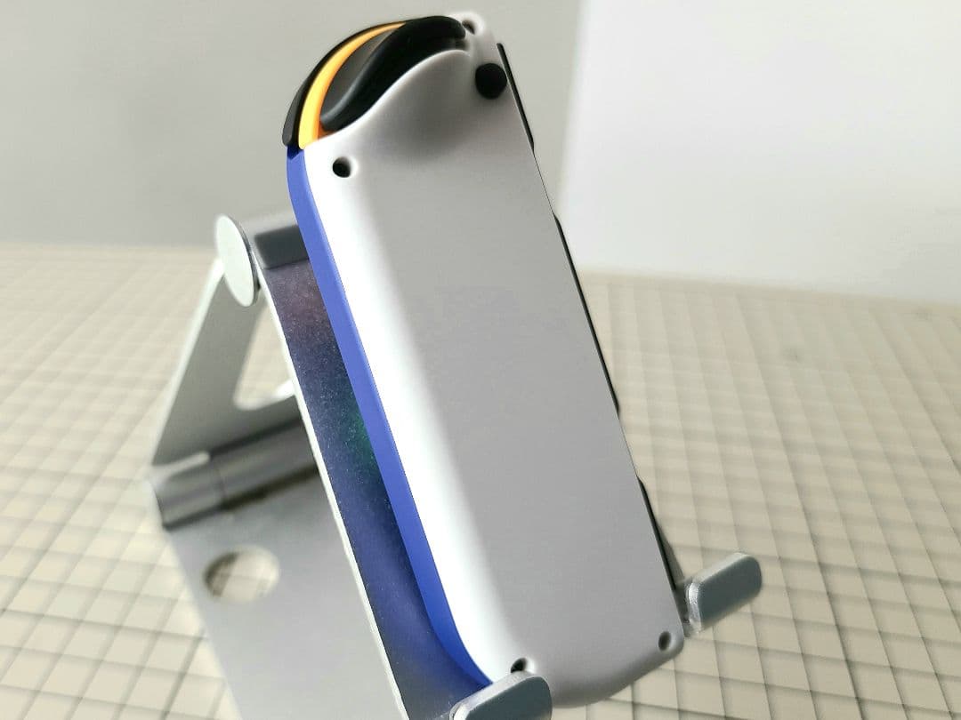 エヴァンゲリヲン】【非売品】零号機カラー ジョイコンR - メルカリ