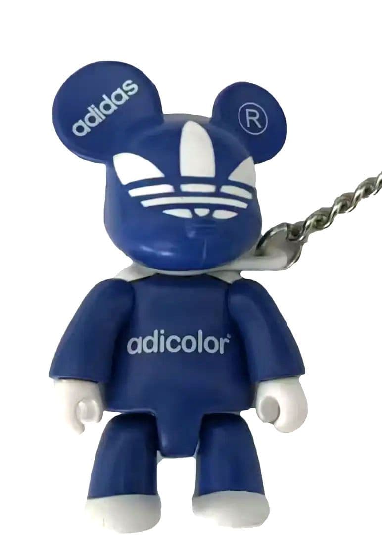toy2R Qee adidas Adicolor キーホルダー - メルカリ