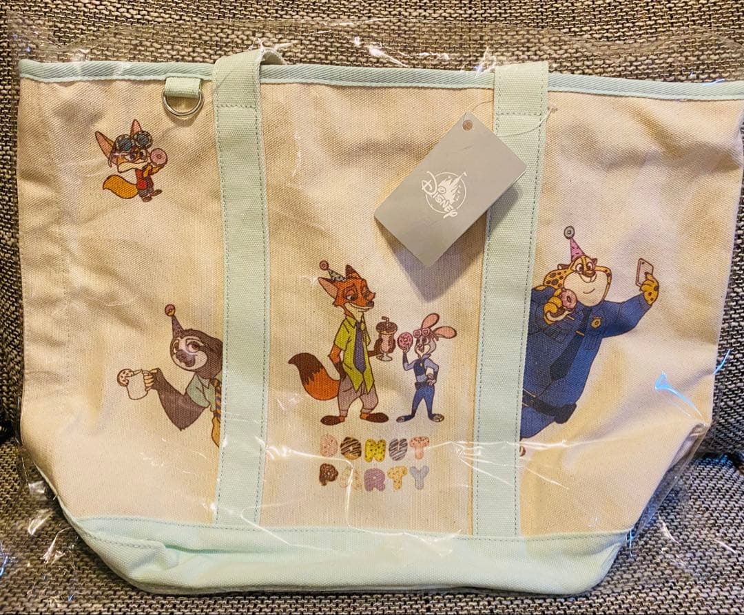 ズートピア トートバッグ 10TH ディズニーストア ニック ジュディ 未
