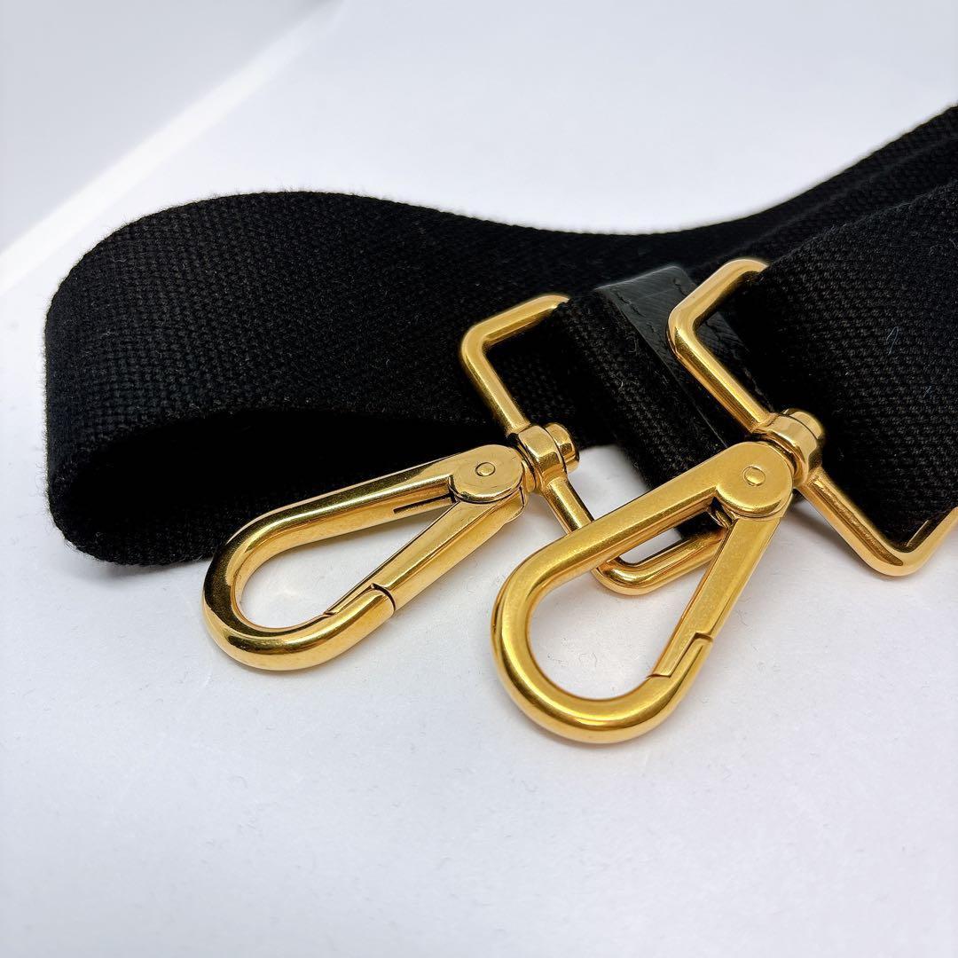極美品】PRADA プラダ ショルダーストラップ カナパ ブラック レザー