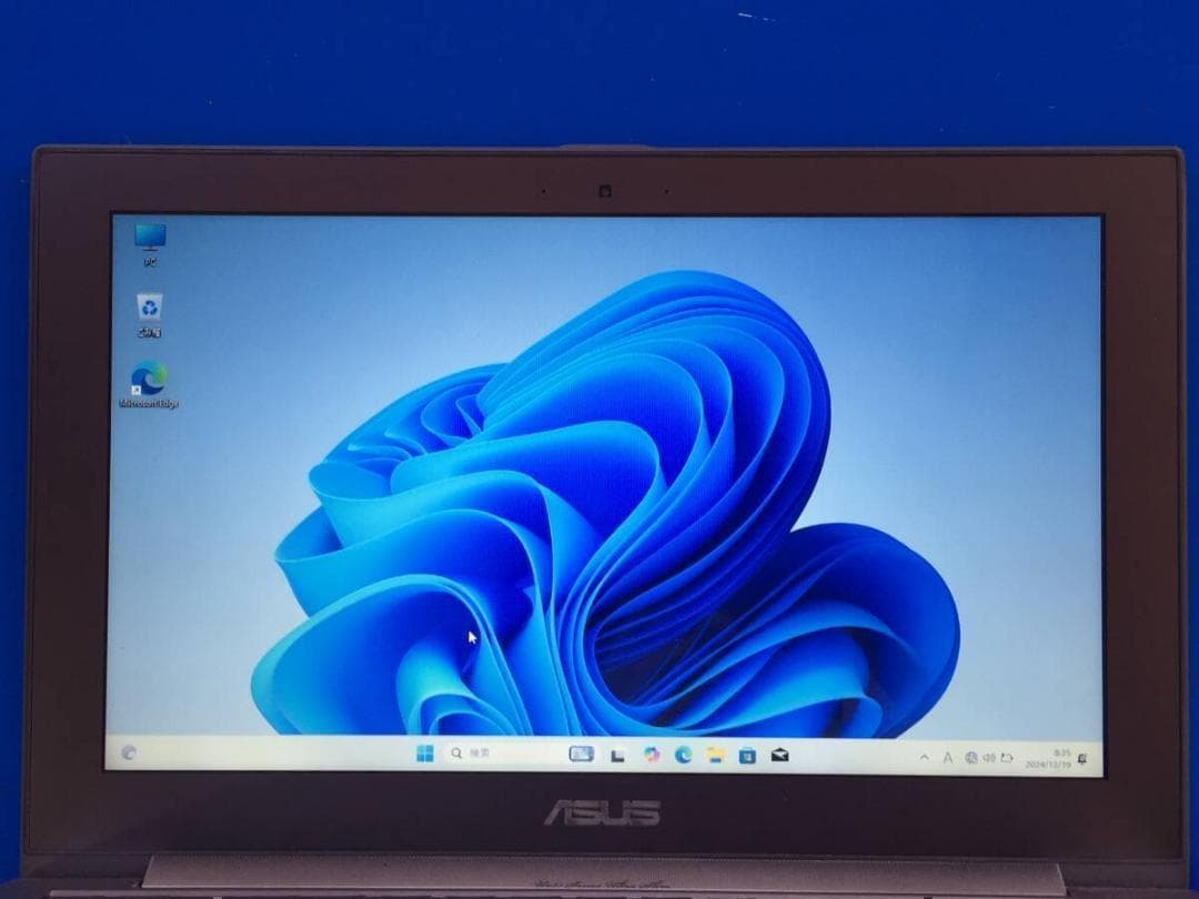 ASUS UX21E 11.6 型TFT液晶 薄型・コンパクトノートパソコン ASUS