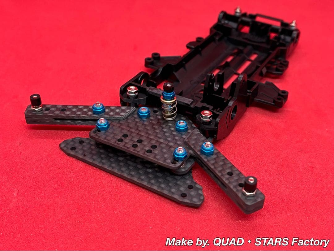 ミニ四駆・VZ用】1軸リヤアンカー／19mmローラー対応 ブラックアウト