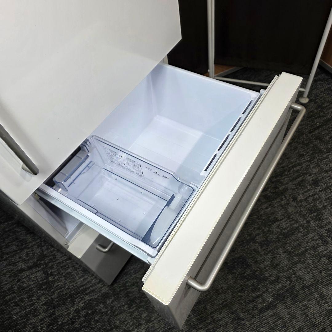 10792送料無料！無印良品 MUJI 272L 3ドア 冷蔵庫 自動製氷付き - メルカリ