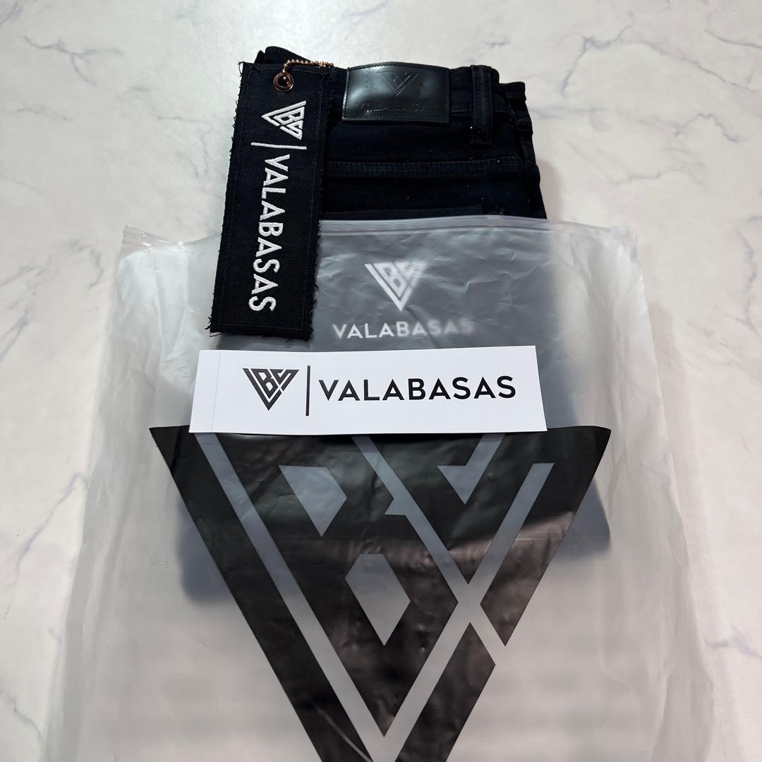 新品 バラバサスvalabasas ラインストーンブラックスキニーフレア