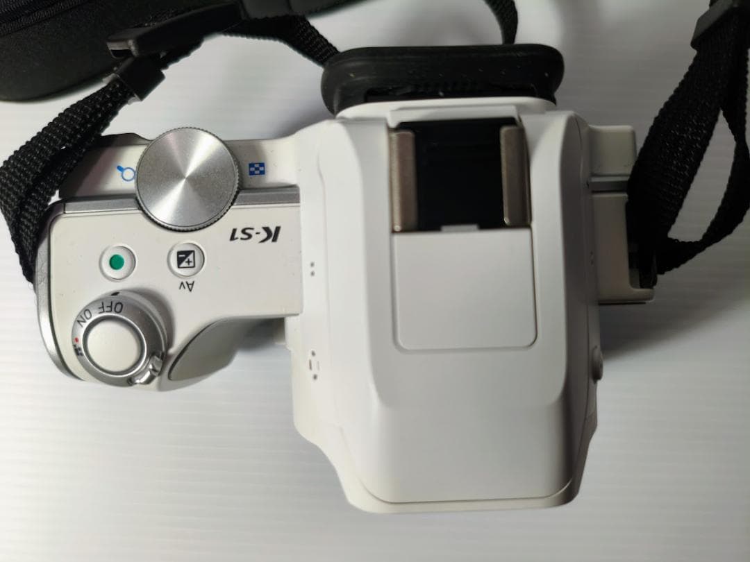 黒死病対策】ペンタックス PENTAX K-S1 白 - メルカリ