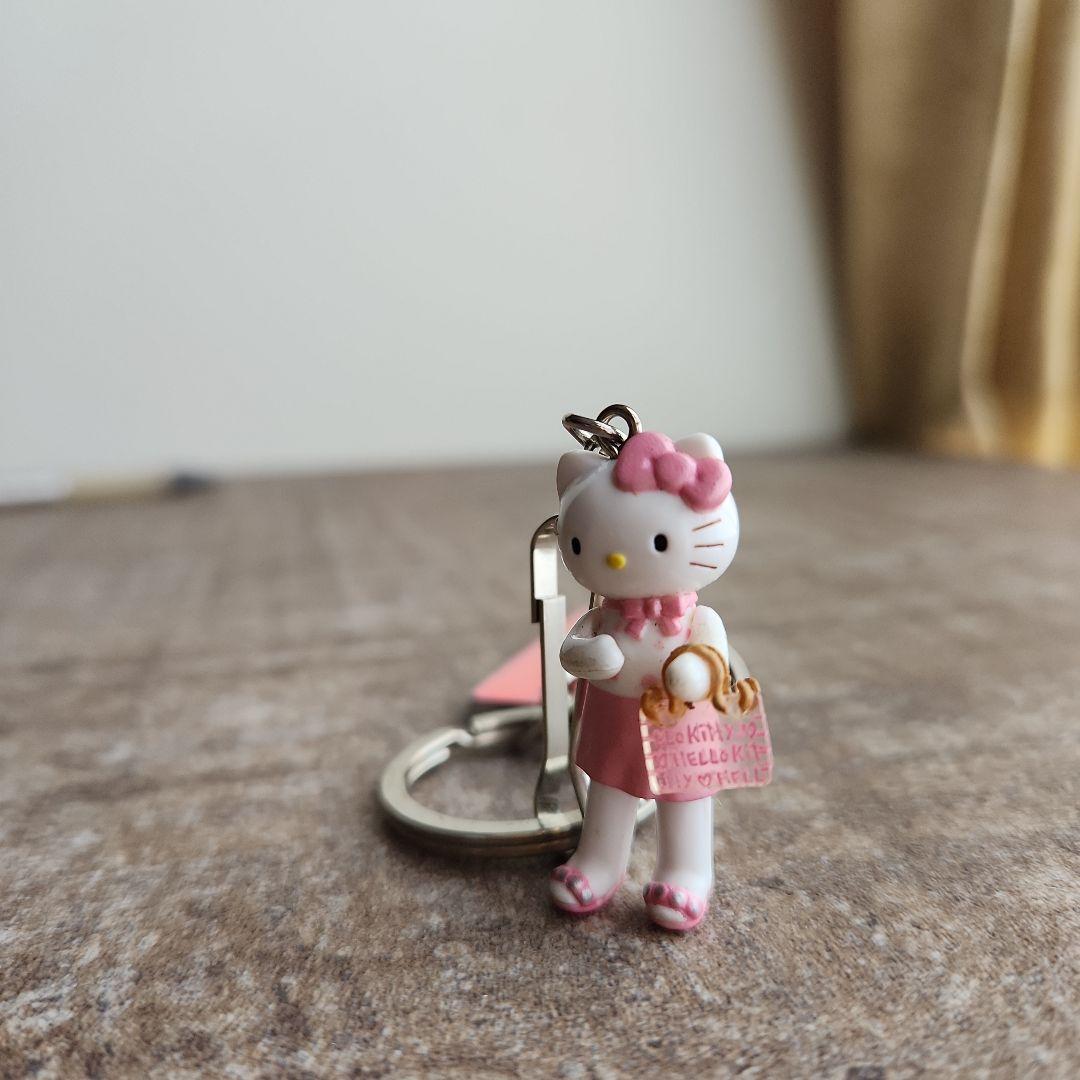 日*4様 ハローキティ ドレスアップコレクション キーホルダー