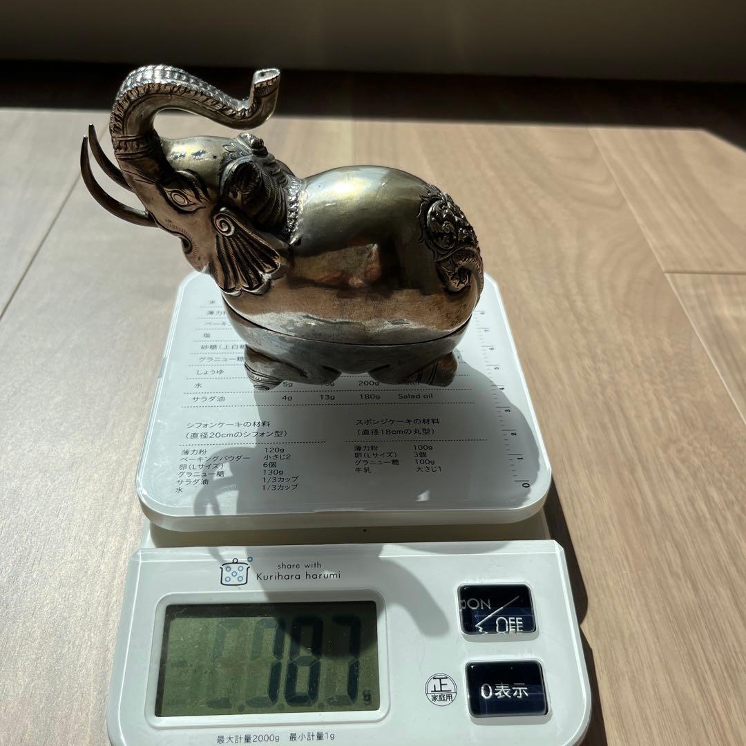 （最終価格）希少レア純銀90.0 重さ107ｇ　象小物入れ　装飾品置物　アジアン 貨幣博物館 | 平安金賞堂造純銀霰湯沸 共箱 茶道具 銀瓶