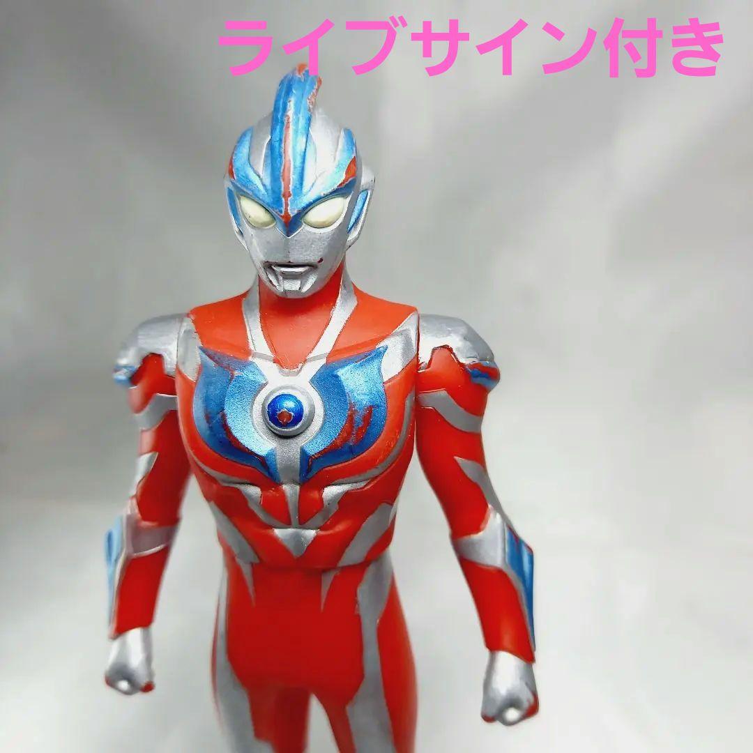 ウルトラマンギンガ/ライブサイン付き/ソフビフィギュア/バンダイ