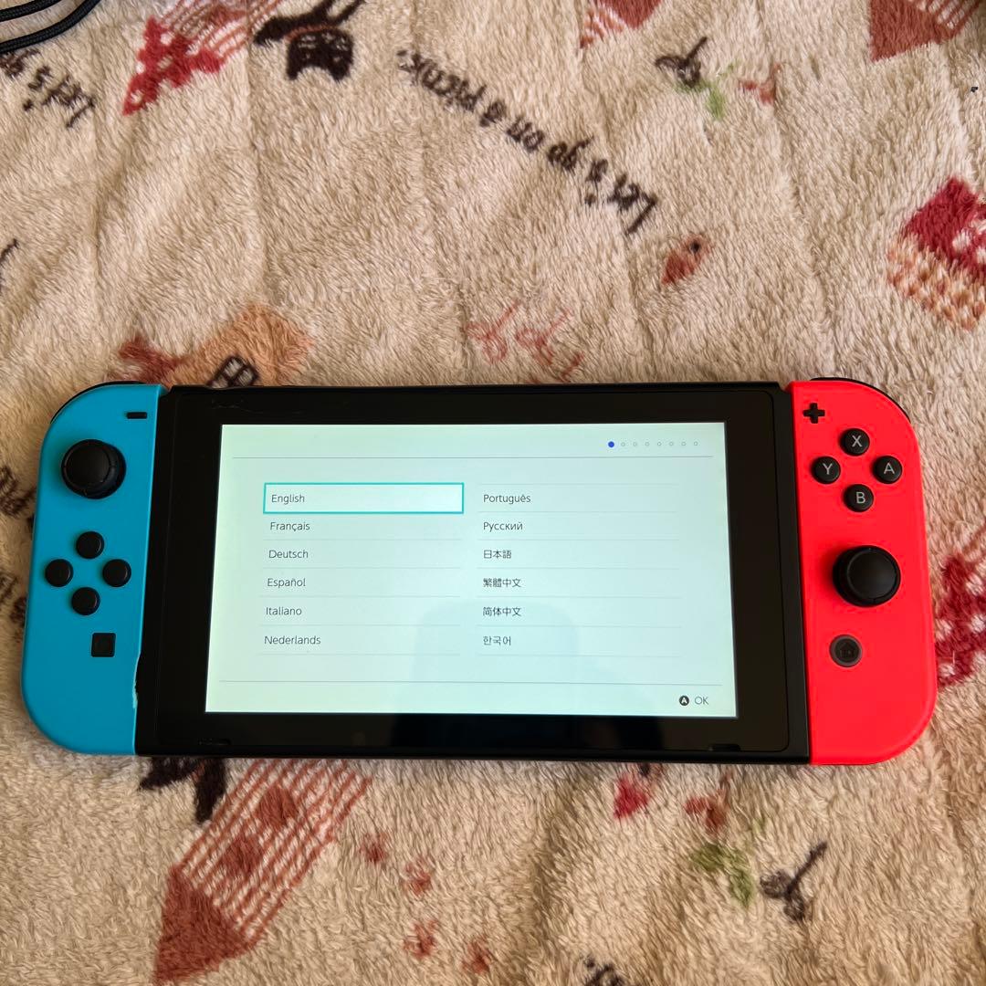 【傷あり】 Nintendo Switch 本体 ネオンブルー/レッド 付属品付 Nintendo Switch ネオンブルー・ネオンレッド 任天堂 ゲーム機 本体
