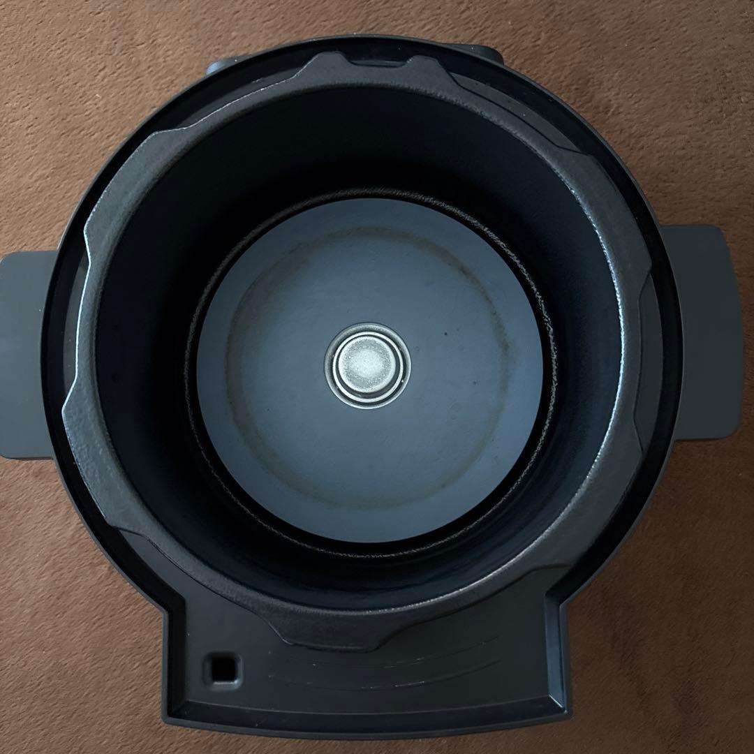 【美品】IRIS OHYAMA 電気圧力鍋 PMPC-MA2-B 2.2L