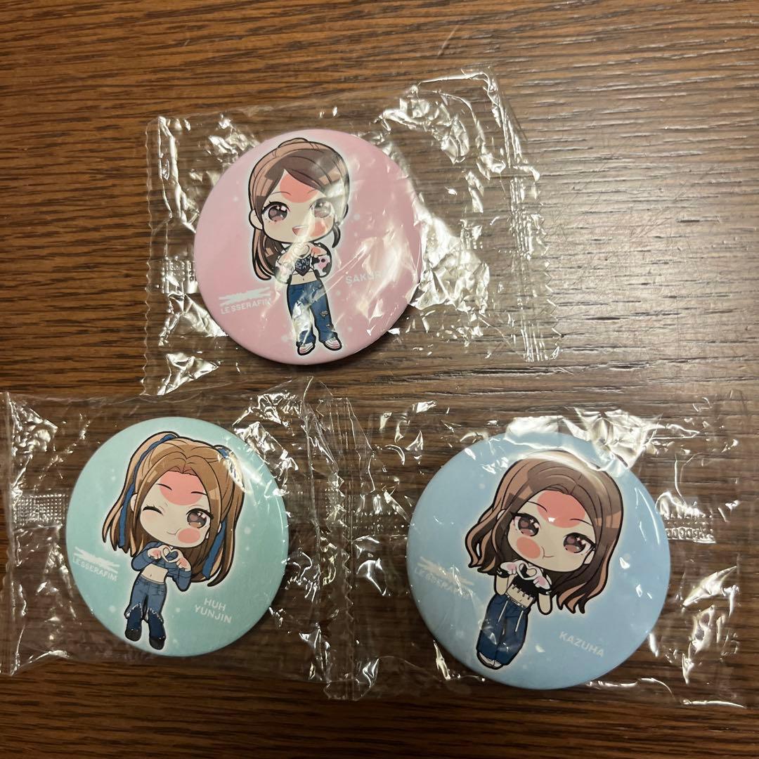 ルセラフィム 缶バッチ3個セット - メルカリ