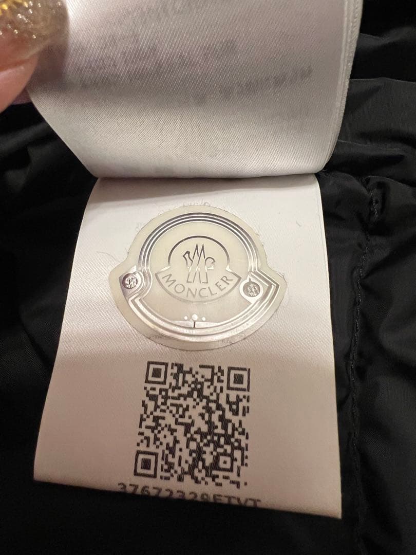 《おしん‼️》MONCLER クルーニー 《超美品》