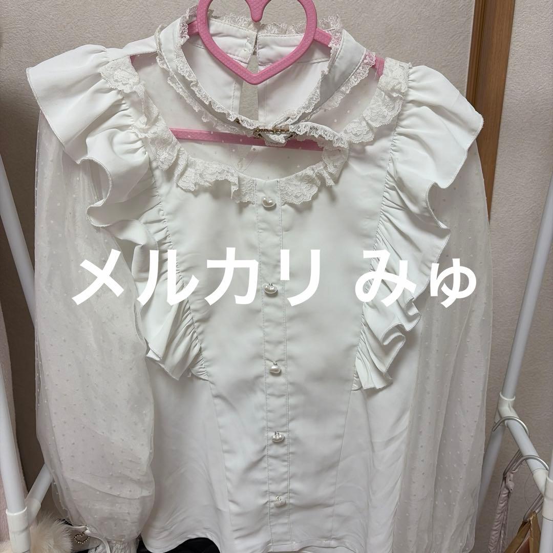 ROJITA ハートバックルチョーカーシアーブラウス 白 - メルカリ